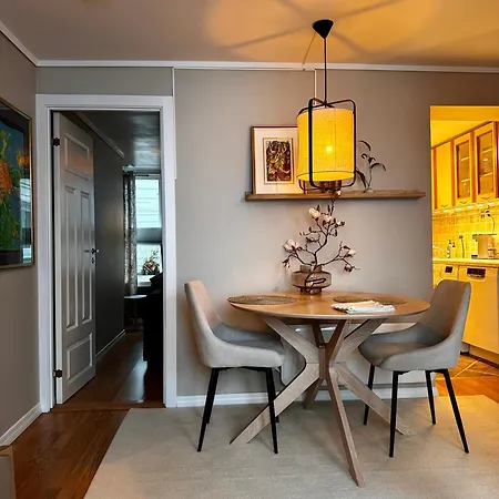 The Dreamhouse - Inner Center - Old Town Apartment *
